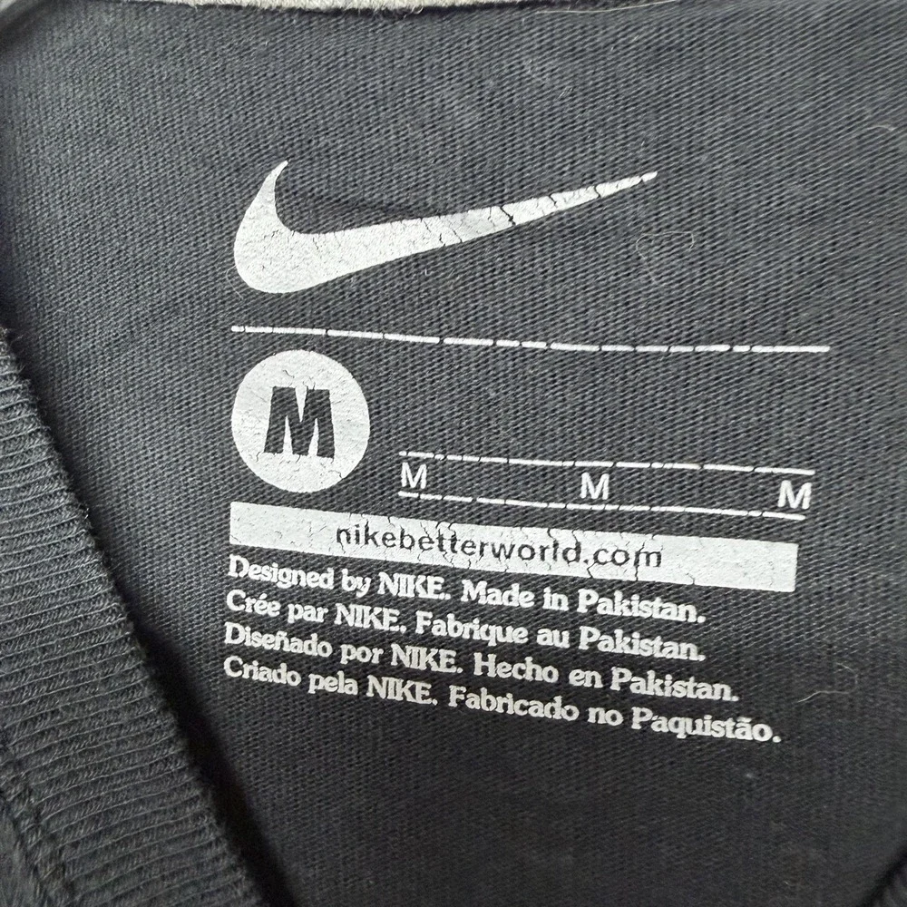 Nike T Shirt Boys Youth Sz M Black Long Sleeve Clutch Is My Middle Name 549105-